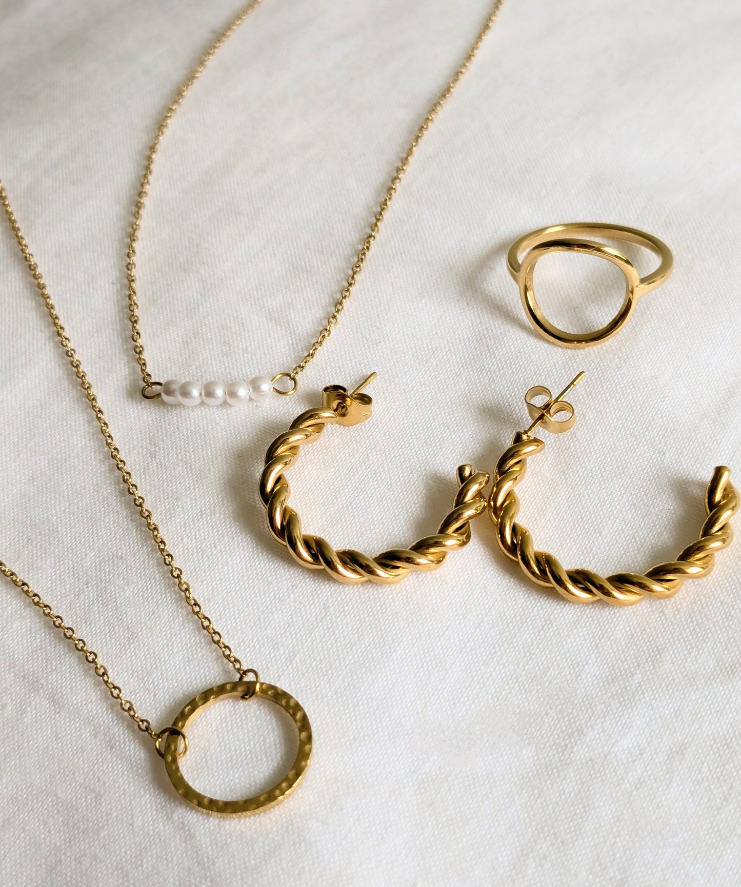 Set de bijoux ronds dorés